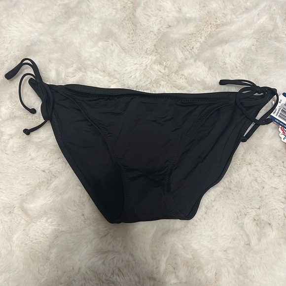 Becca Basic Fit Black Bikini Bottom - Picture 1 of 5